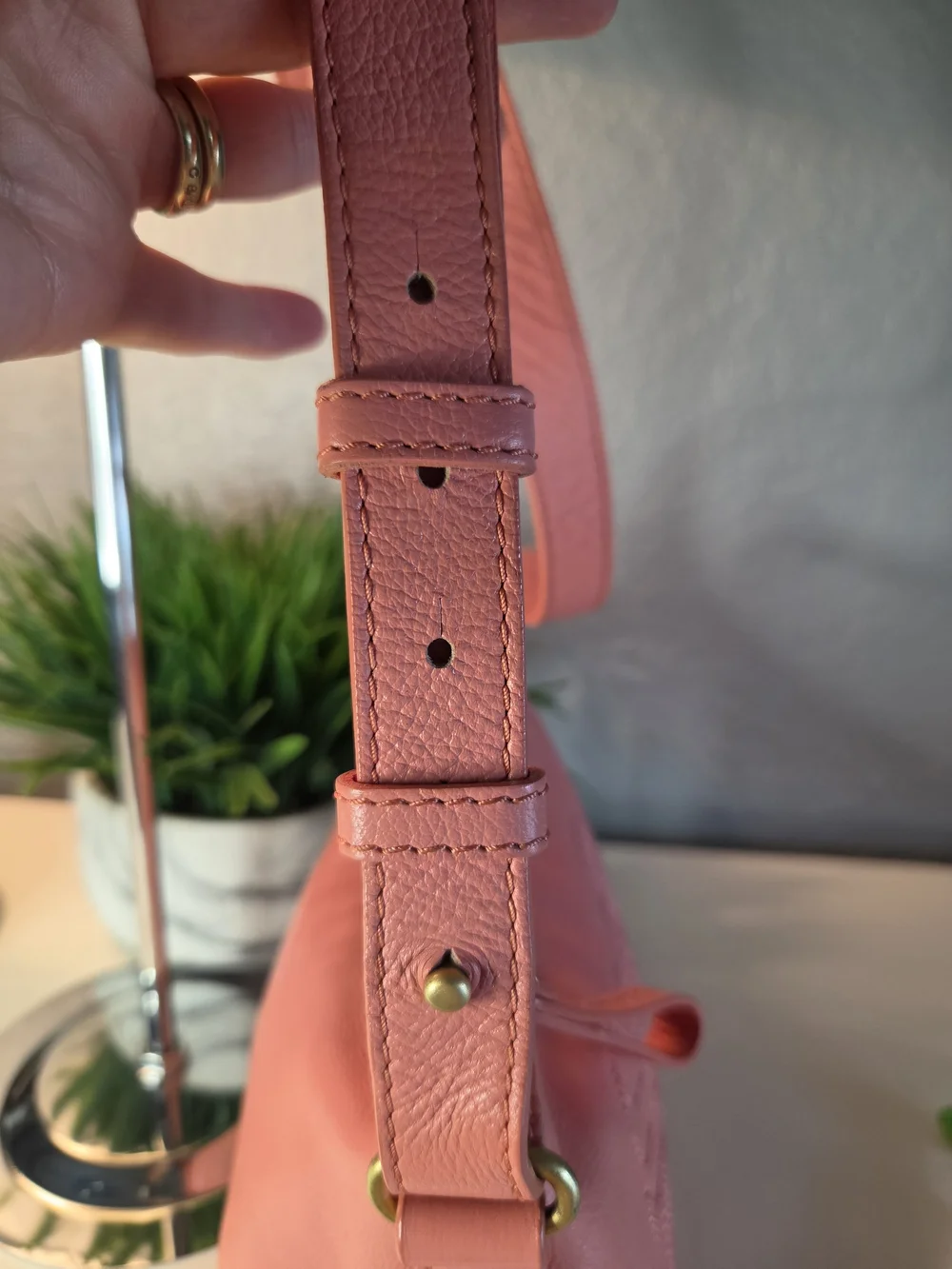 See By Chloe Embroidered Logo Pink Leather Shoulder Bag Satchel Hobo Handbag
